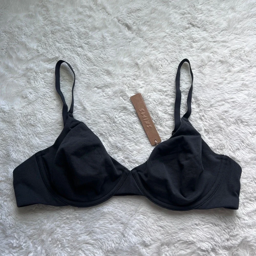 SKIMS Cotton Jersey T-Shirt Bra Soot Black Underwire BR-UWR-0637 Size 36C NEW